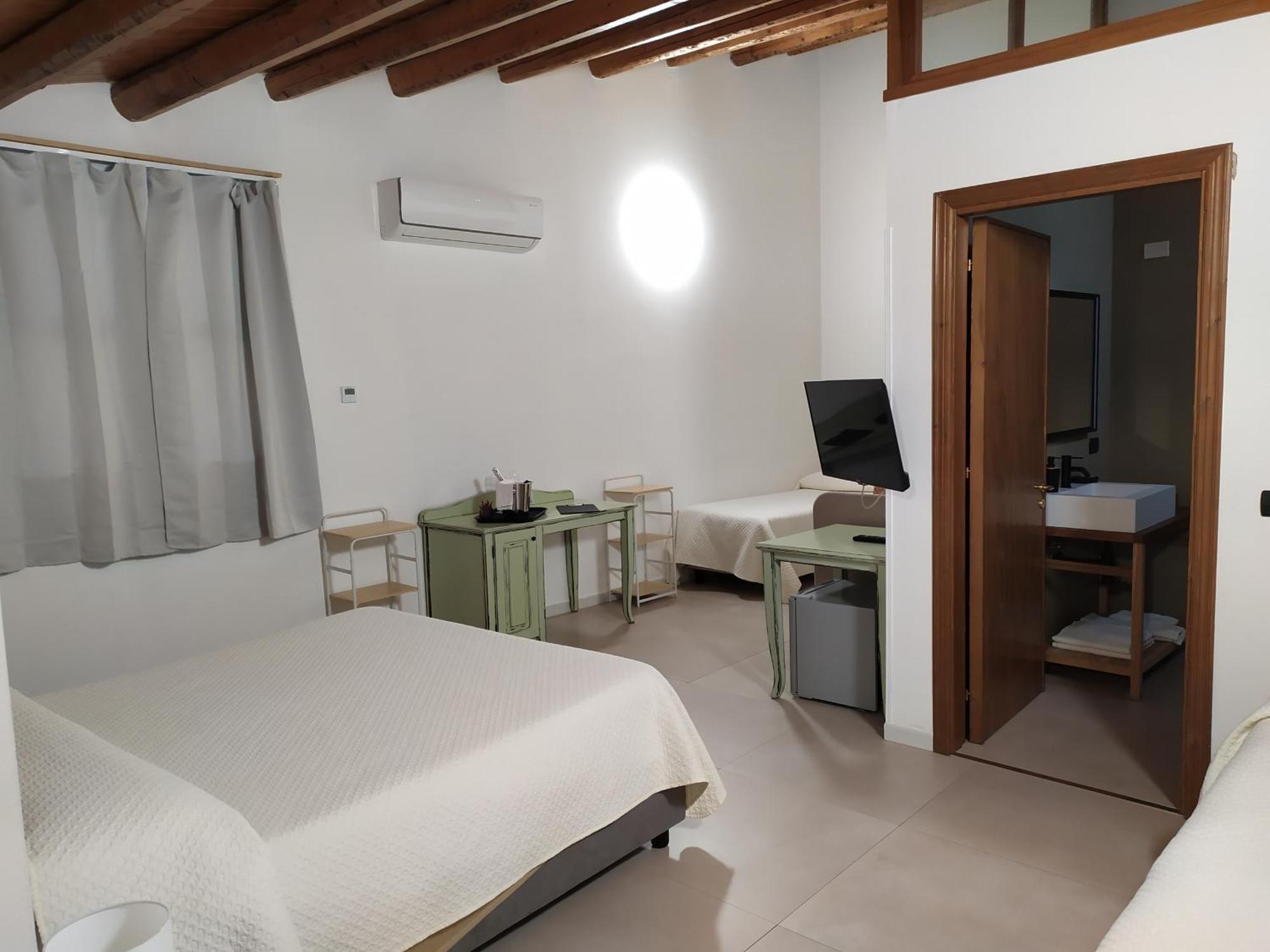 Villa Scaduto Residence บาเกเรีย ภายนอก รูปภาพ